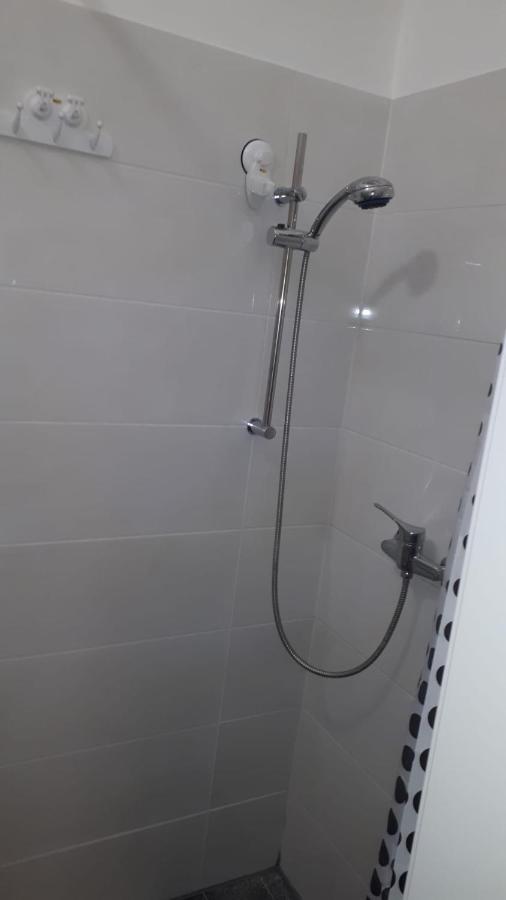 Ferienwohnung Garibaldik Apartman Budapest Exterior foto