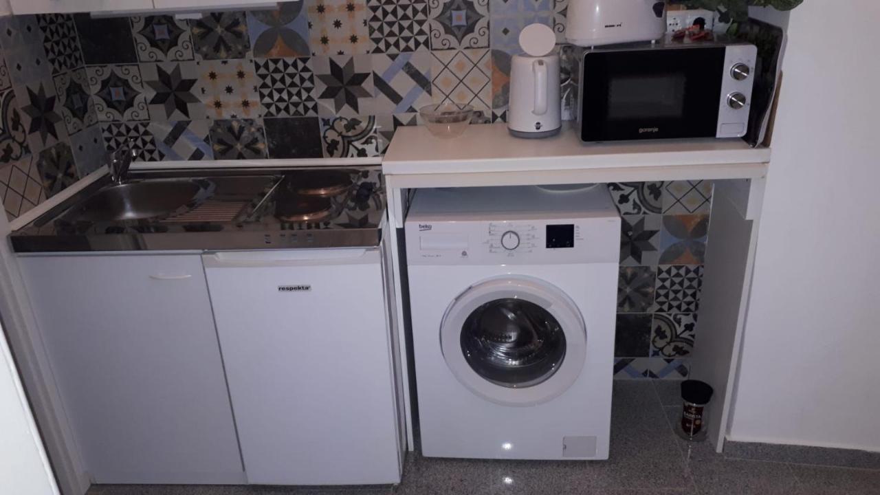 Ferienwohnung Garibaldik Apartman Budapest Exterior foto